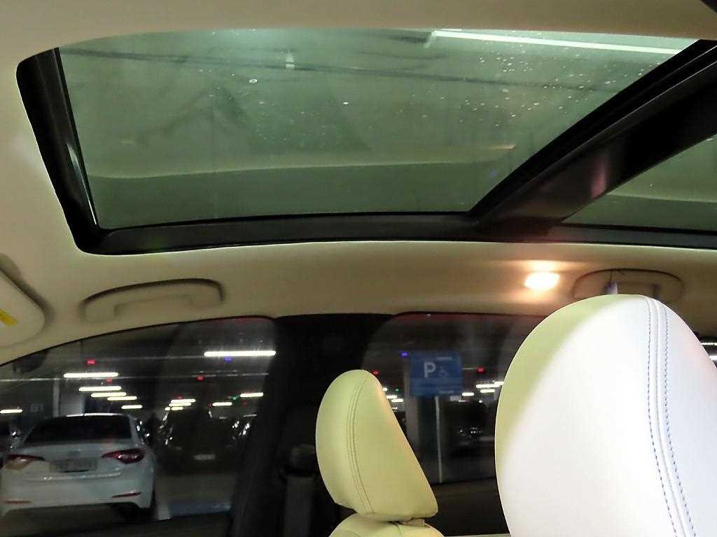 인피니티 QX QX50(P71A) 2.0 VC-T 에센셜 이미지 17