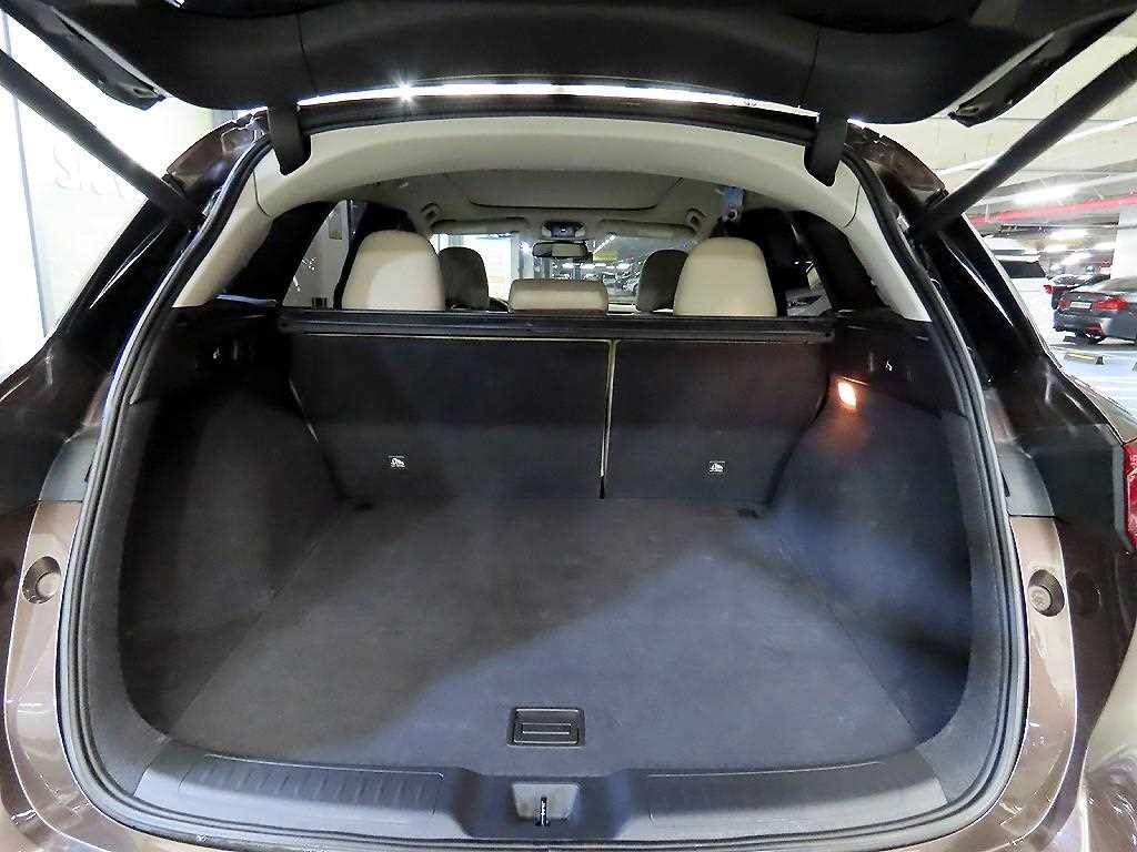 인피니티 QX QX50(P71A) 2.0 VC-T 에센셜 이미지 18