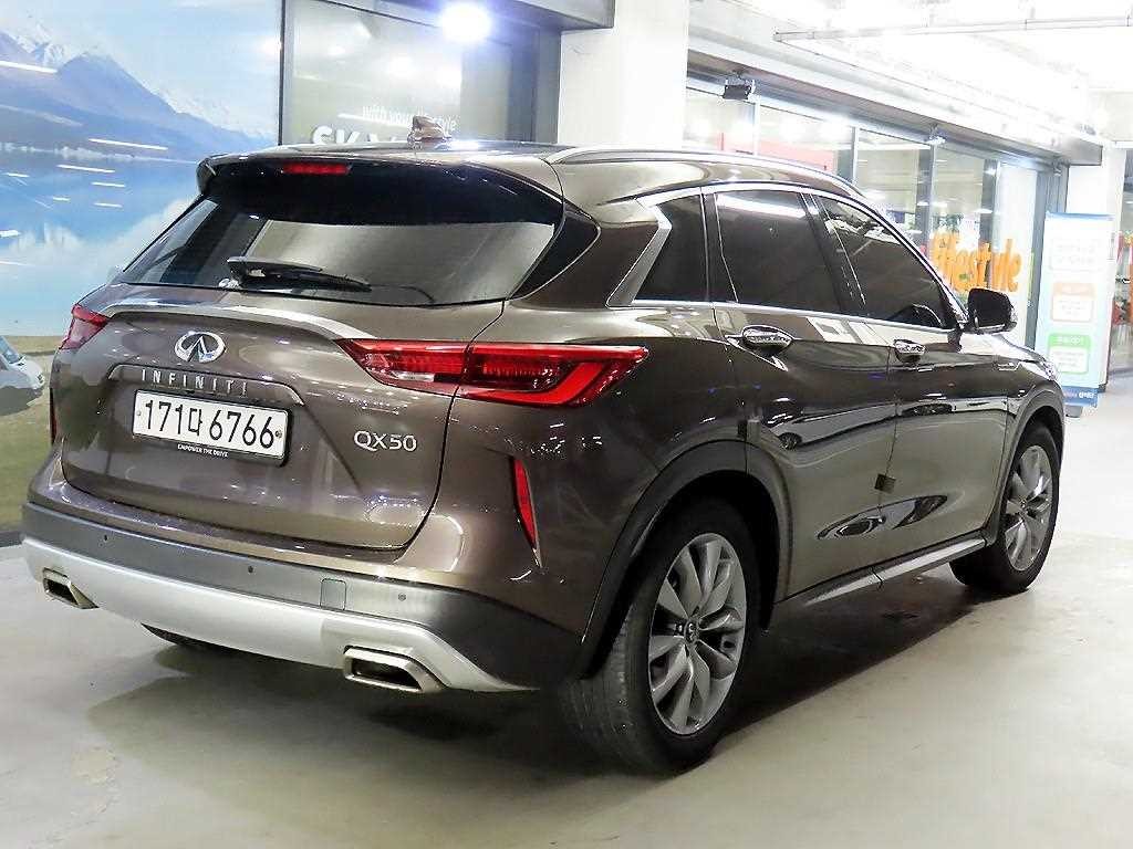 인피니티 QX QX50(P71A) 2.0 VC-T 에센셜 이미지 4