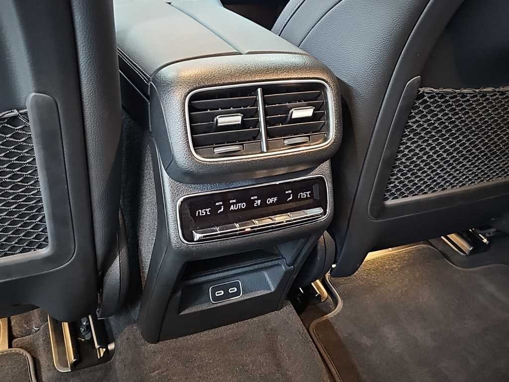 벤츠 GLE 클래스 GLE 클래스 W167 GLE 450d 4MATIC 쿠페 이미지 13