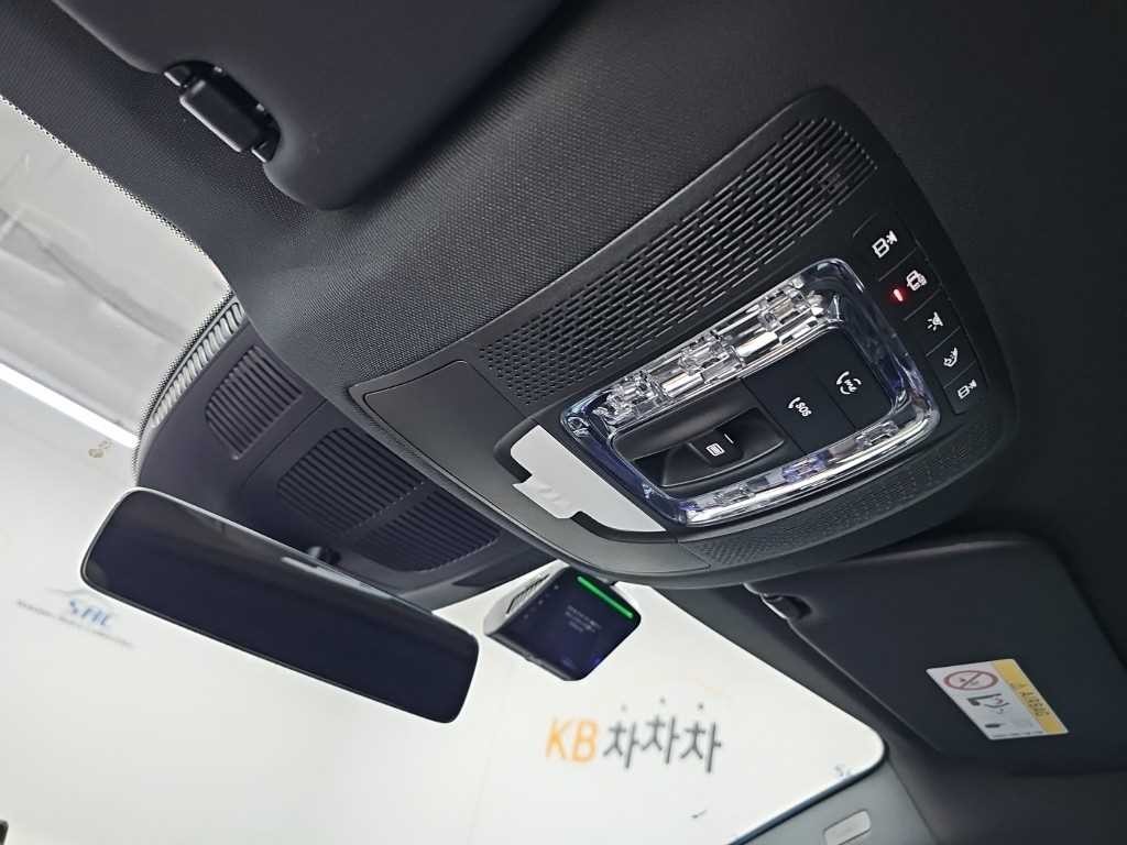 벤츠 GLE 클래스 GLE 클래스 W167 GLE 450d 4MATIC 쿠페 이미지 17