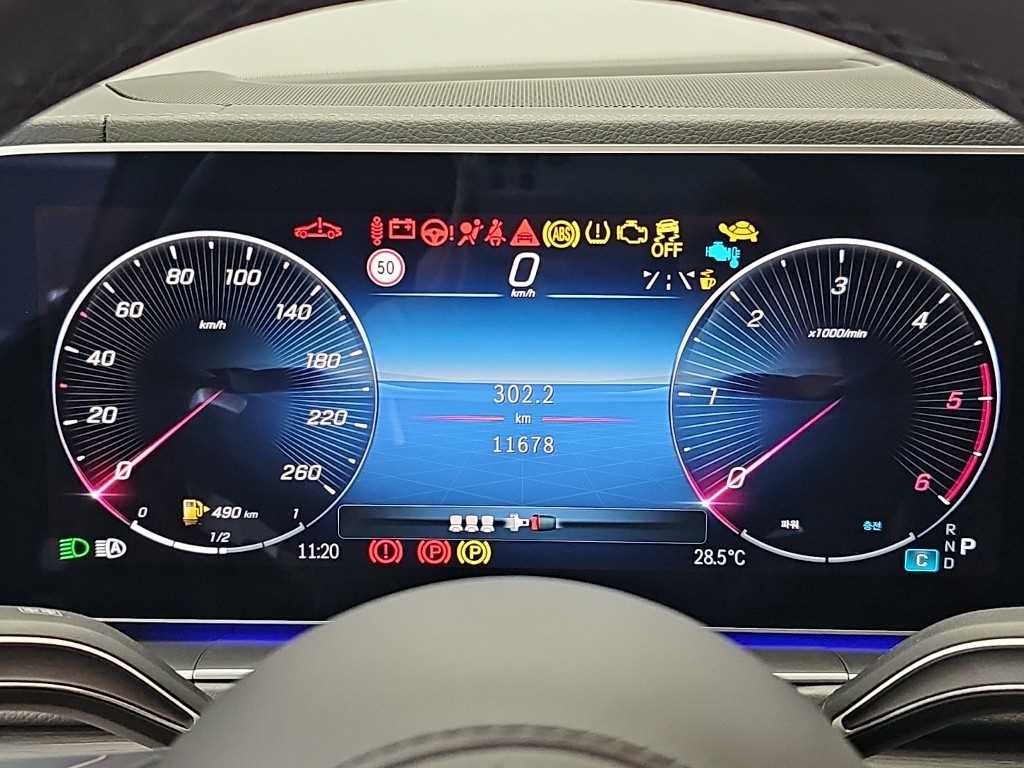 벤츠 GLE 클래스 GLE 클래스 W167 GLE 450d 4MATIC 쿠페 이미지 6