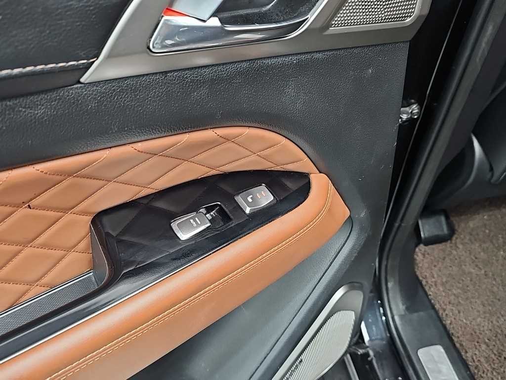 KG모빌리티(쌍용) 렉스턴 G4렉스턴 디젤 2.2 4WD 헤리티지 이미지 13