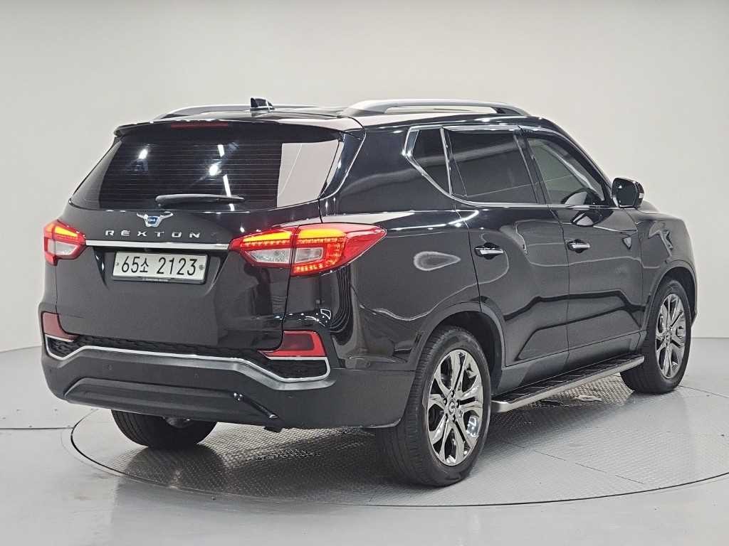 KG모빌리티(쌍용) 렉스턴 G4렉스턴 디젤 2.2 4WD 헤리티지 이미지 4