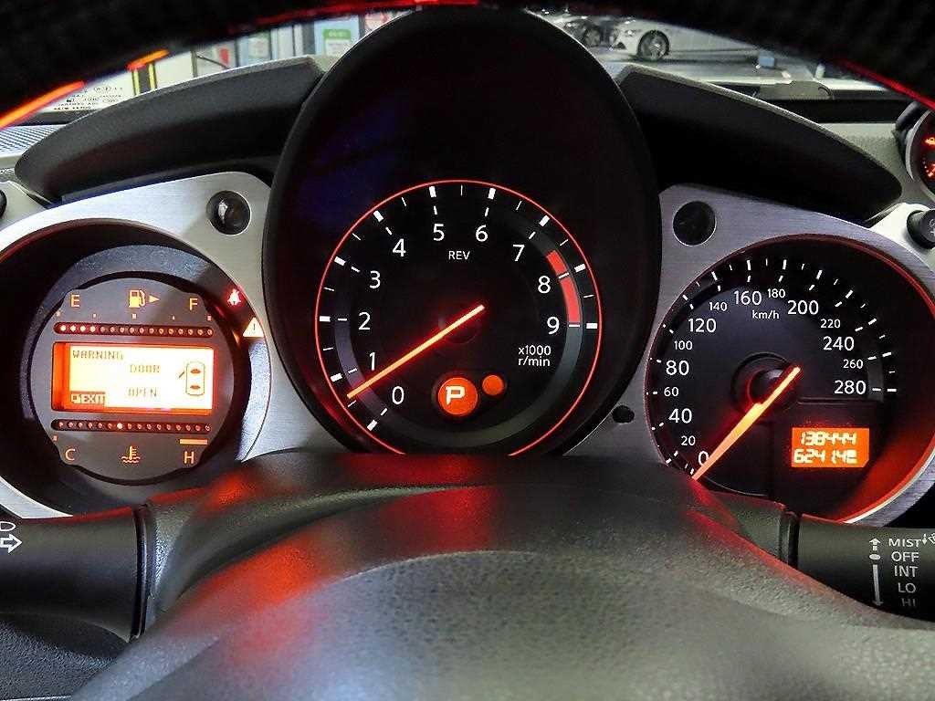 닛산 Z 370Z 쿠페 이미지 8