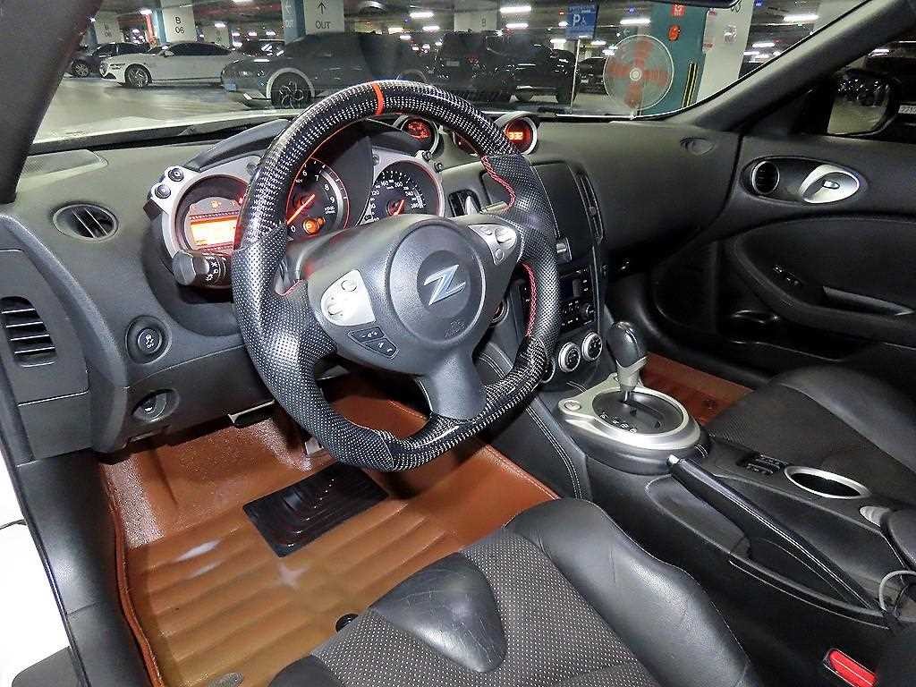 닛산 Z 370Z 쿠페 이미지 9