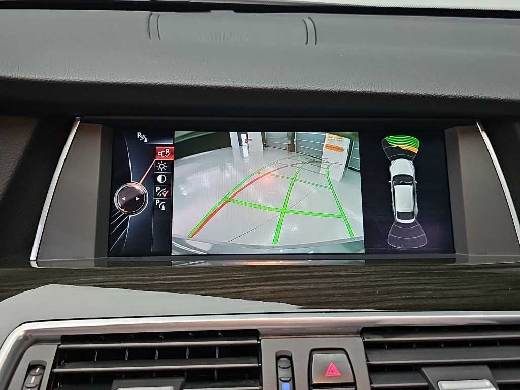 BMW 그란투리스모 5시리즈 GT (F07) GT 30d xDRIVE 이미지 16