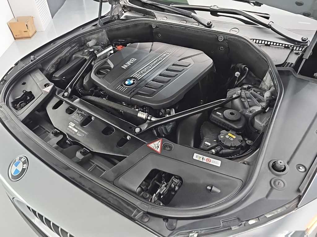 BMW 그란투리스모 5시리즈 GT (F07) GT 30d xDRIVE 이미지 5