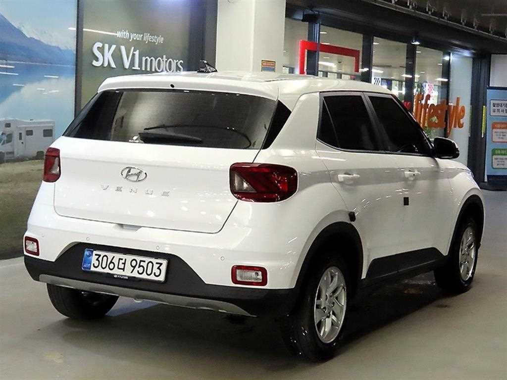 현대 베뉴 1.6 프리미엄 이미지 4