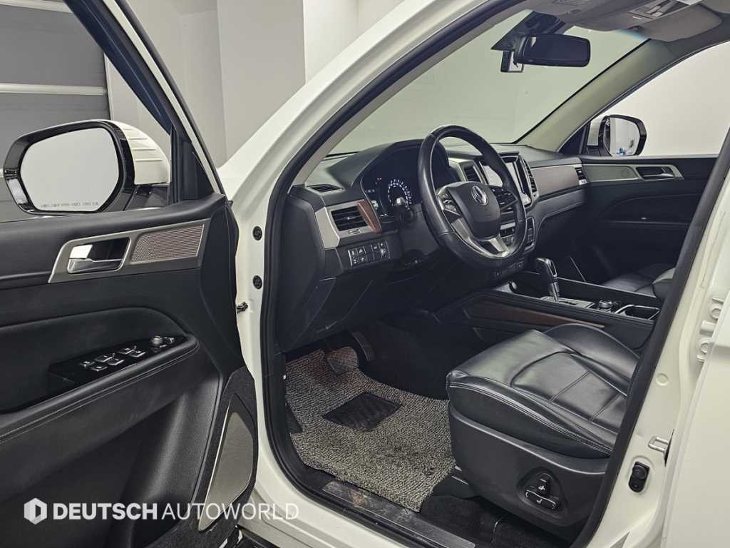 KG모빌리티(쌍용) 렉스턴 G4렉스턴 디젤 2.2 4WD 프라임 이미지 11