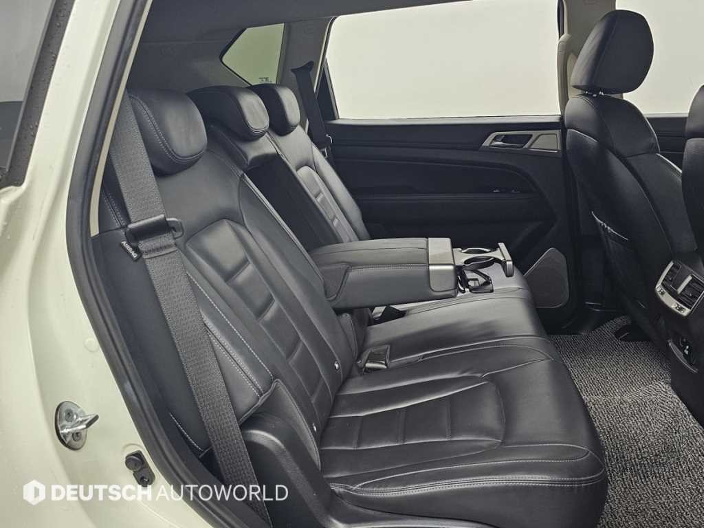 KG모빌리티(쌍용) 렉스턴 G4렉스턴 디젤 2.2 4WD 프라임 이미지 12