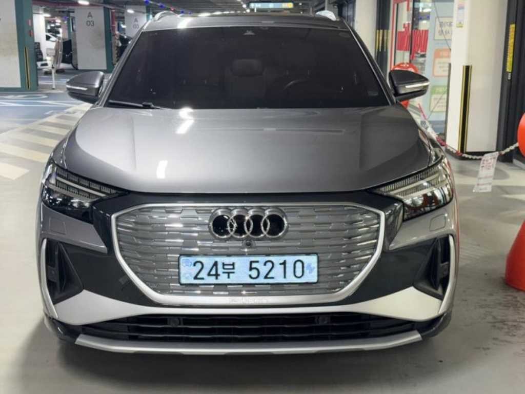 아우디 Q4 Q4 e-트론 40 프리미엄 이미지 2