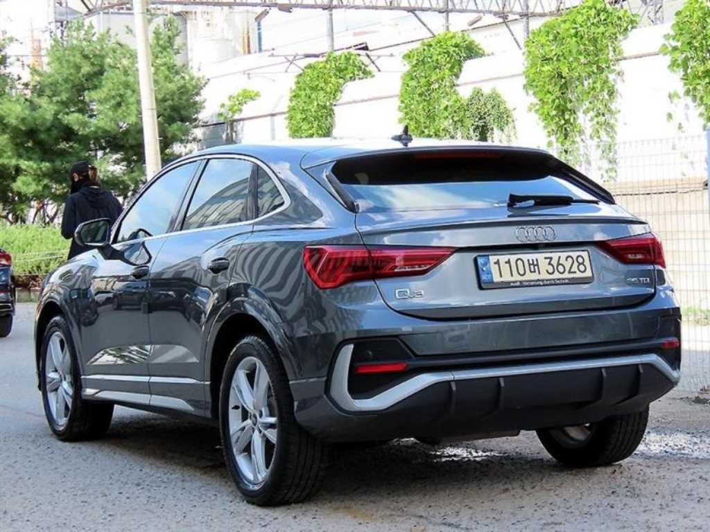 아우디 Q3 Q3 (F3) 35 TDI 스포트백 프리미엄 이미지 3