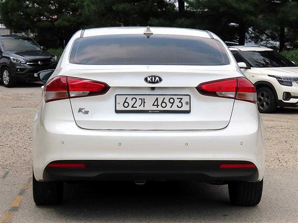 기아 K3 더뉴 K3 1.6 GDI 트렌디 스타일 이미지 4