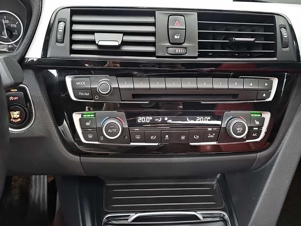 BMW 3시리즈 3시리즈 (F30) 330i M 스포츠 이미지 10