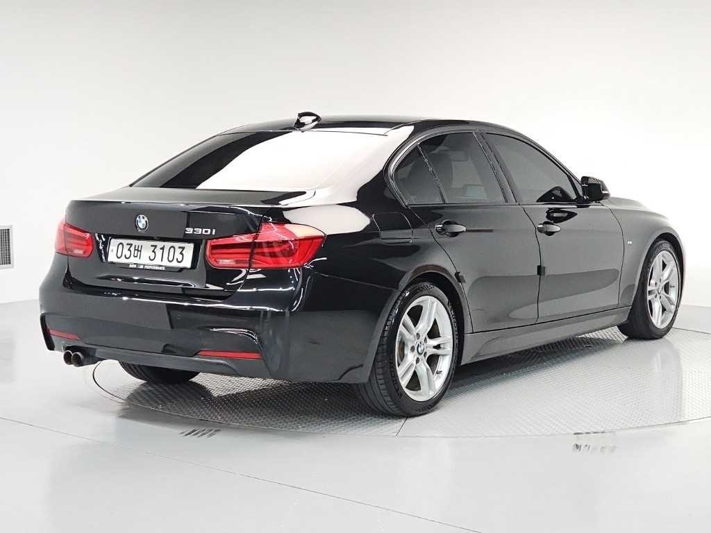BMW 3시리즈 3시리즈 (F30) 330i M 스포츠 이미지 4