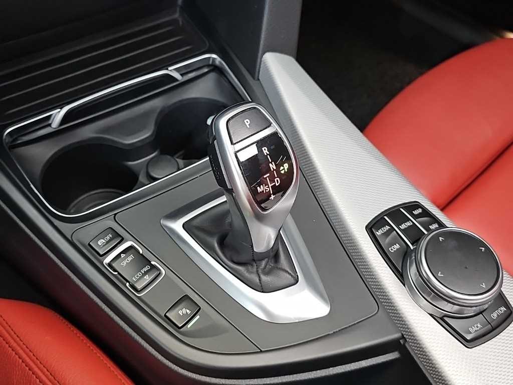 BMW 3시리즈 3시리즈 (F30) 330i M 스포츠 이미지 8