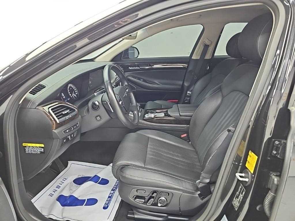 제네시스 G90 3.8 GDI AWD 프리미엄 럭셔리 이미지 11