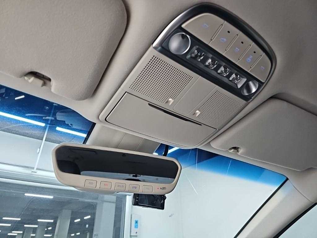 제네시스 G90 3.8 GDI AWD 프리미엄 럭셔리 이미지 16