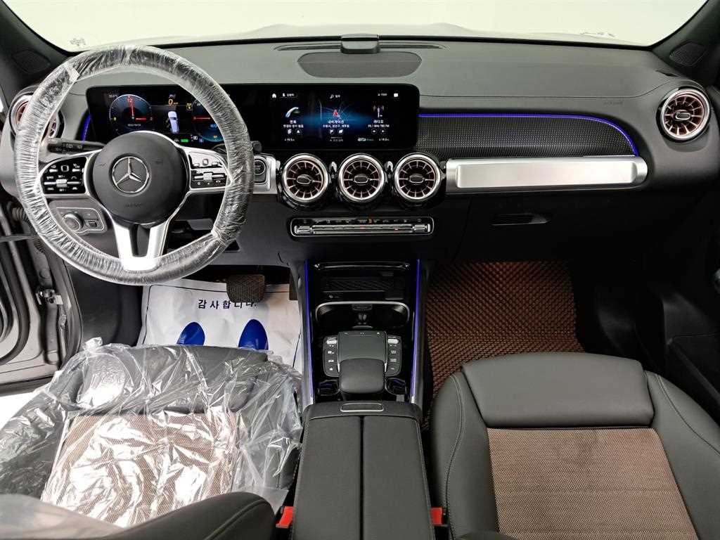 벤츠 EQB EQB (X243) EQB 300 4MATIC 일렉트릭 아트 이미지 6
