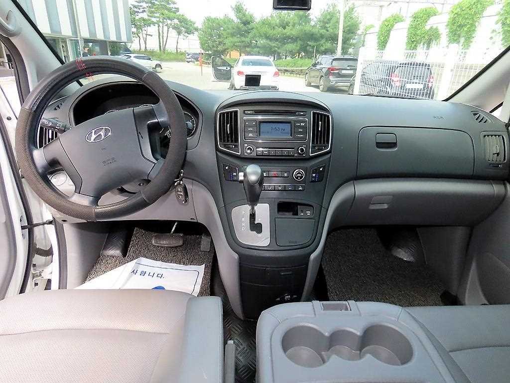 현대 스타렉스 더 뉴 그랜드 스타렉스 2WD 웨건 12인승 스마트 이미지 8