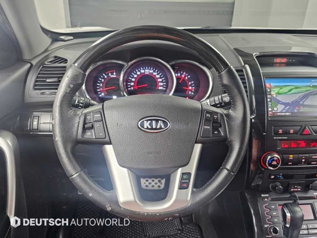 기아 쏘렌토 쏘렌토 R 디젤 2WD 2.0 TLX 최고급형 이미지 13