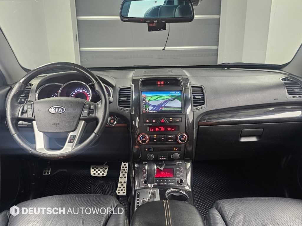 기아 쏘렌토 쏘렌토 R 디젤 2WD 2.0 TLX 최고급형 이미지 7