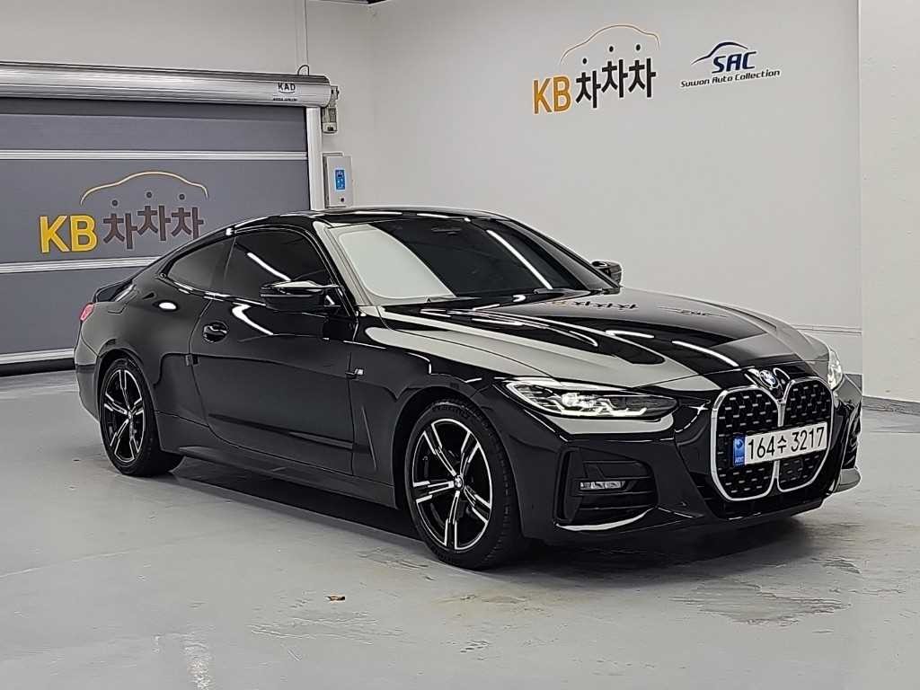 BMW 4시리즈 4시리즈 (G22) 420i 쿠페 M 스포츠 이미지 4