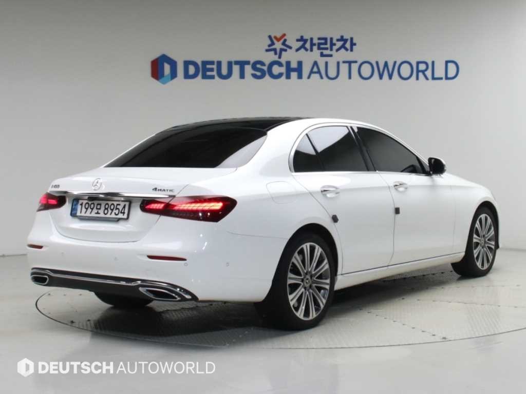 벤츠 E 클래스 E-클래스 W213 E450 4MATIC 익스클루시브 이미지 3