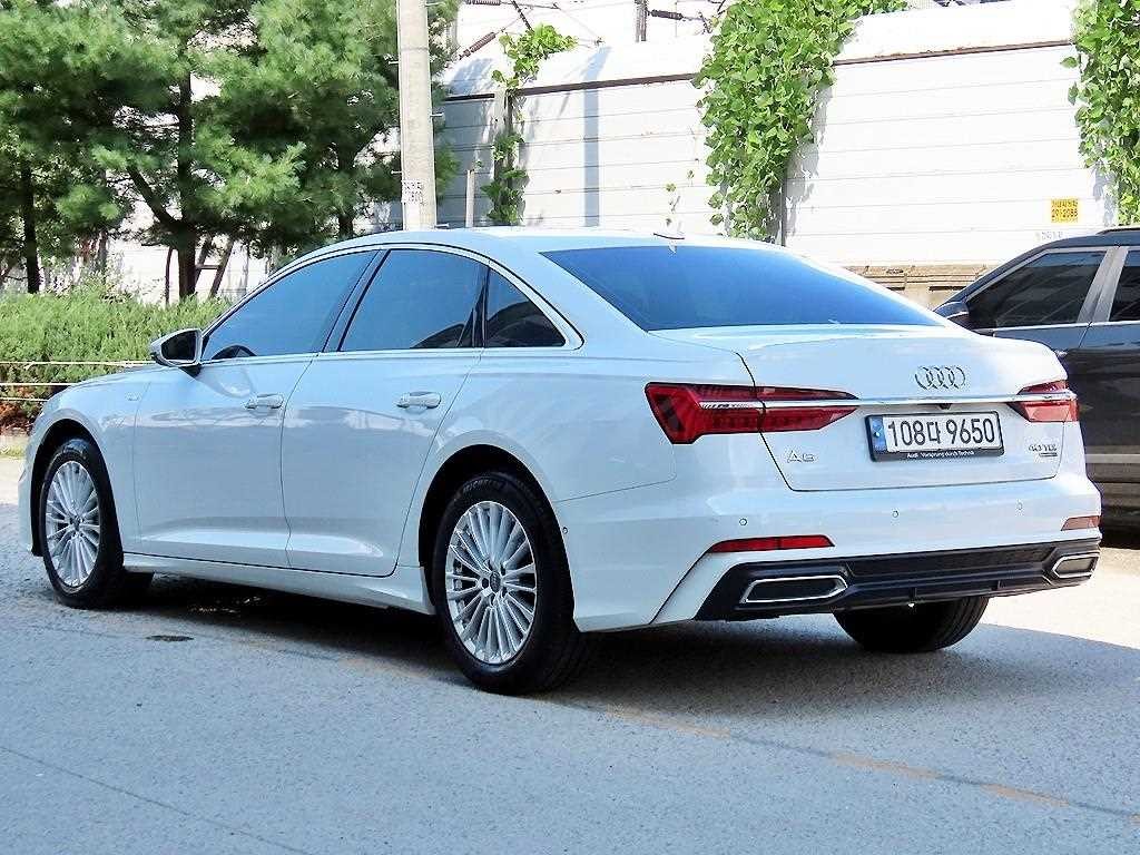 아우디 A6 A6 (C8) 40 TDI 콰트로 프리미엄 이미지 3