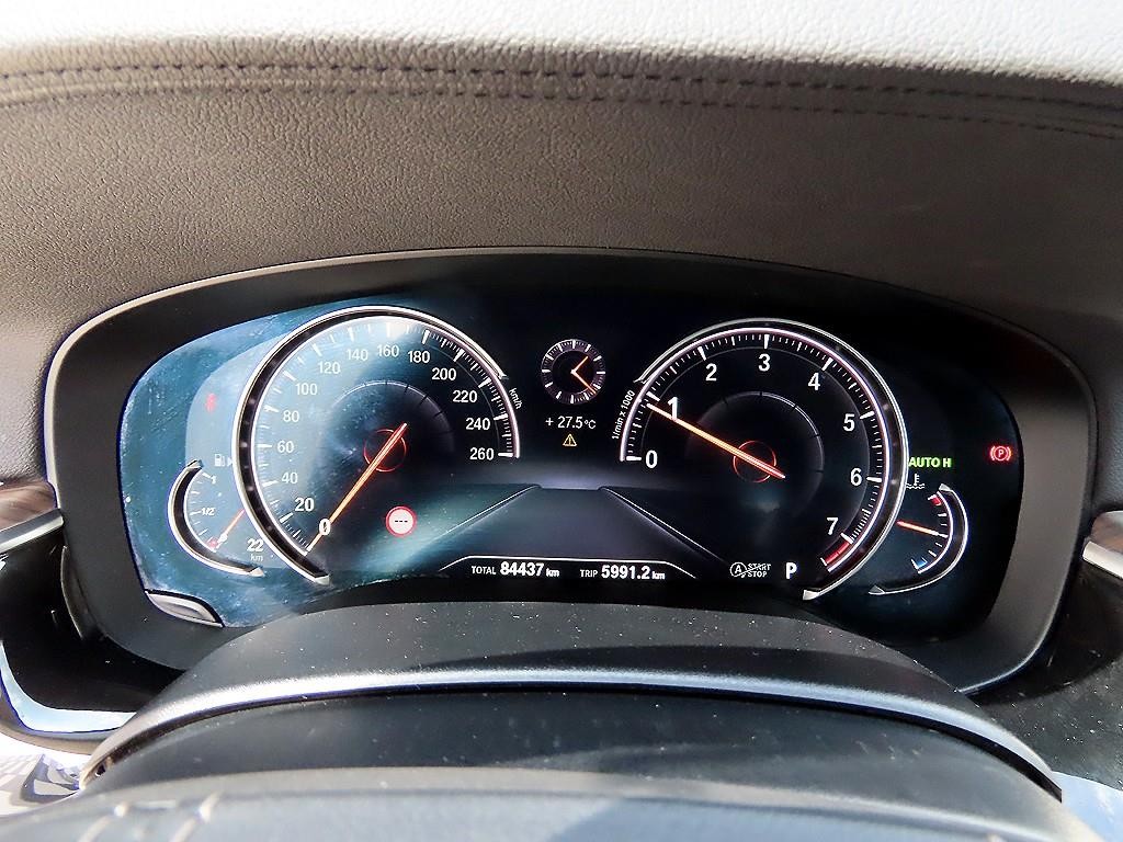 BMW 5시리즈 5시리즈 (G30) 530i xDrive M 스포츠 이미지 9