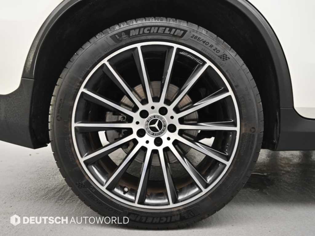 벤츠 GLC 클래스 GLC클래스 X253 GLC 300 4MATIC AMG LINE 쿠페 이미지 5
