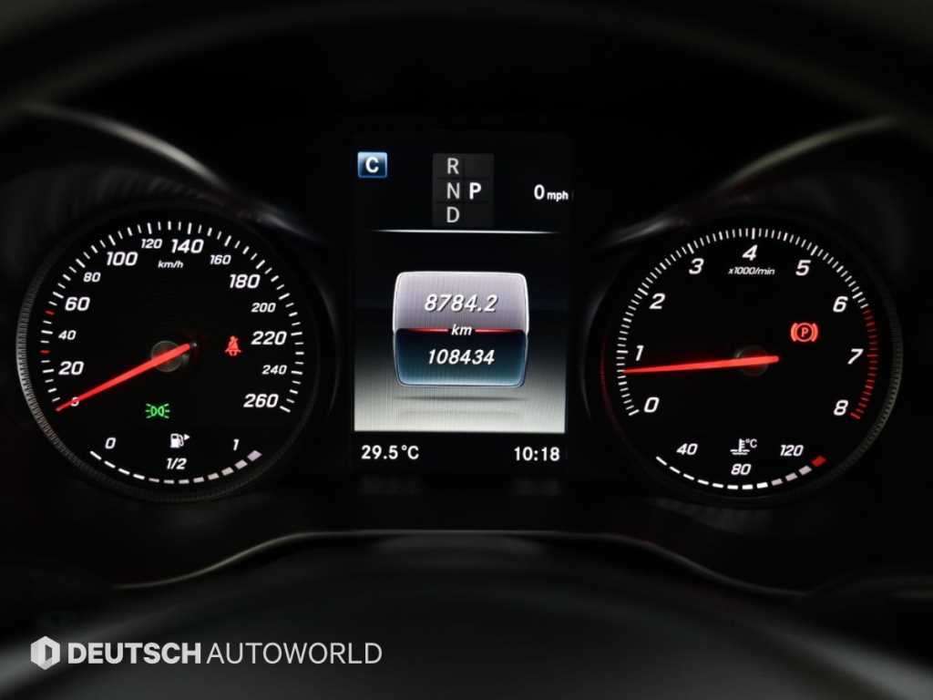 벤츠 GLC 클래스 GLC클래스 X253 GLC 300 4MATIC AMG LINE 쿠페 이미지 8
