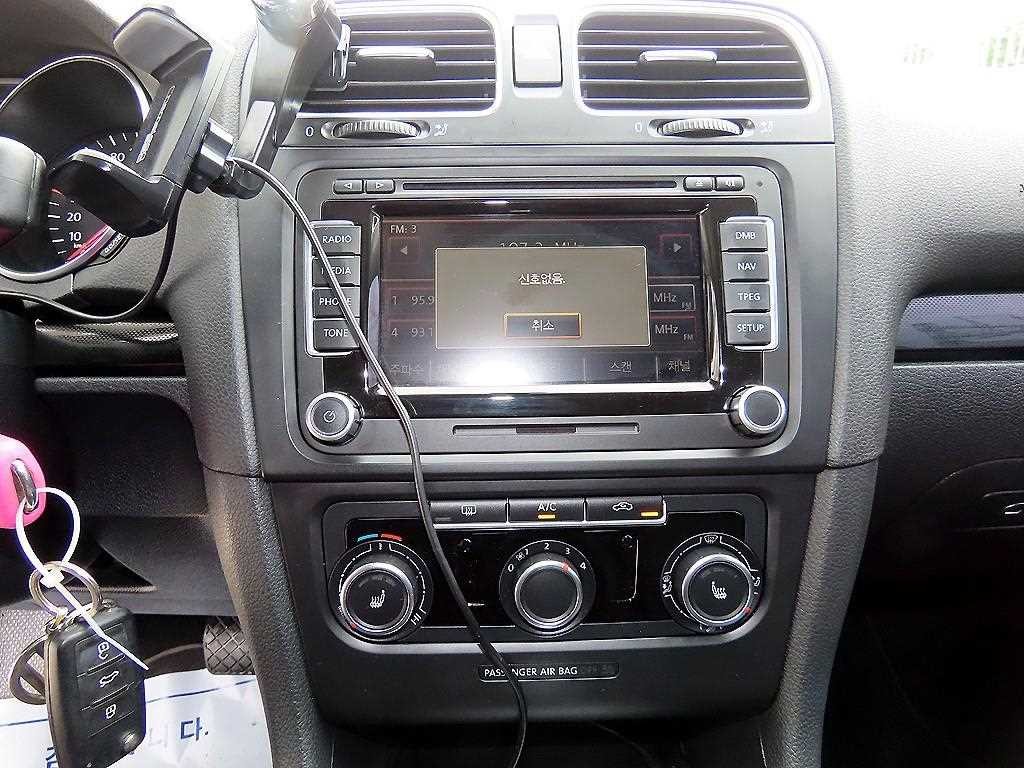 폭스바겐 골프 골프 6세대 1.6 TDI 블루모션 이미지 12