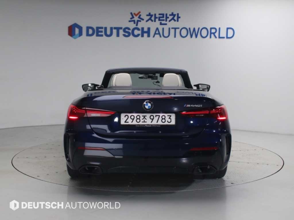 BMW 4시리즈 4시리즈 (G22) M440i xDrive 컨버터블 이미지 4