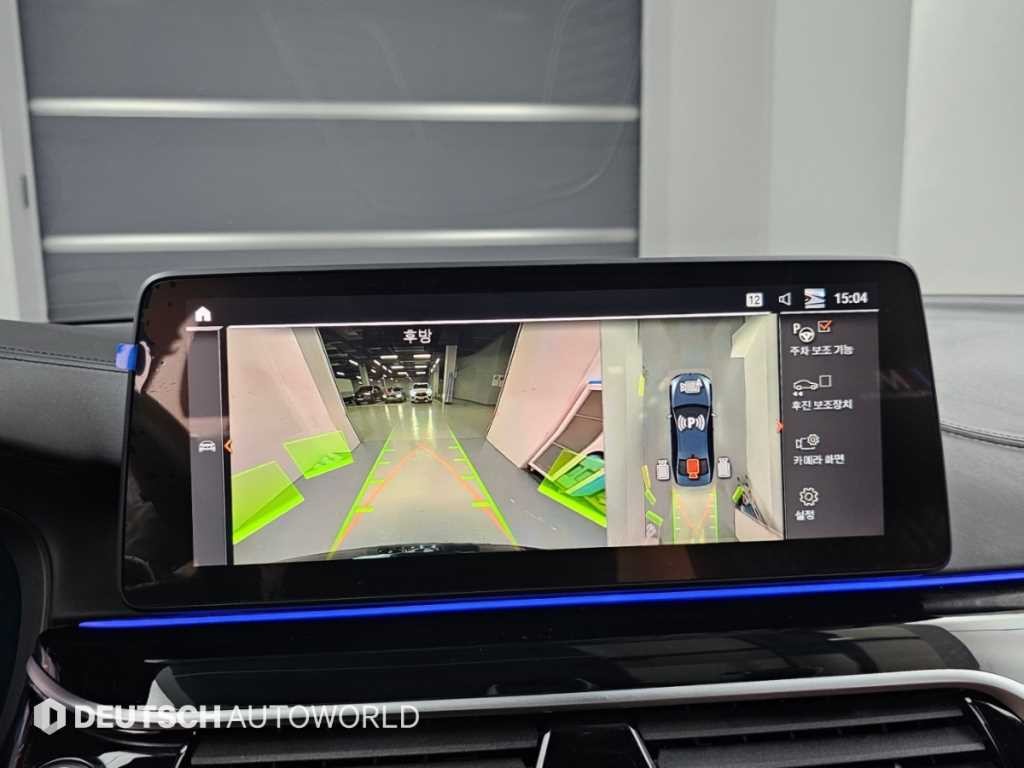 BMW 5시리즈 5시리즈 (G30) M550i xDrive 이미지 15