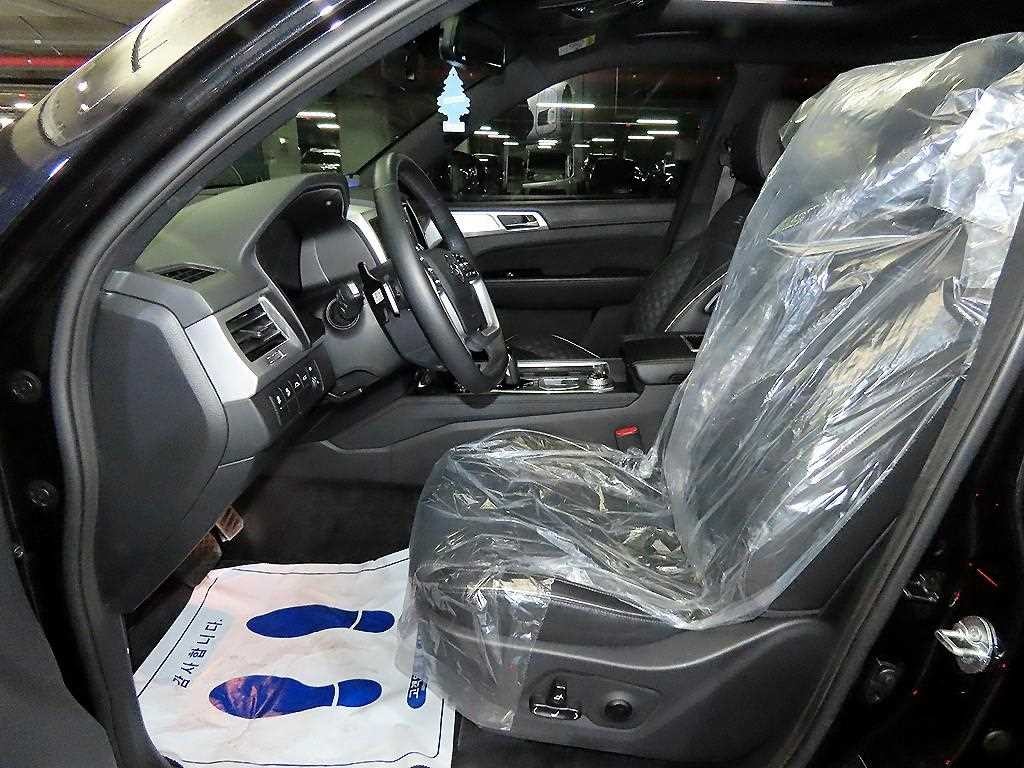 KG모빌리티(쌍용) 렉스턴 올 뉴 렉스턴 (Y450) 디젤 2.2 4WD 더 블랙 이미지 6