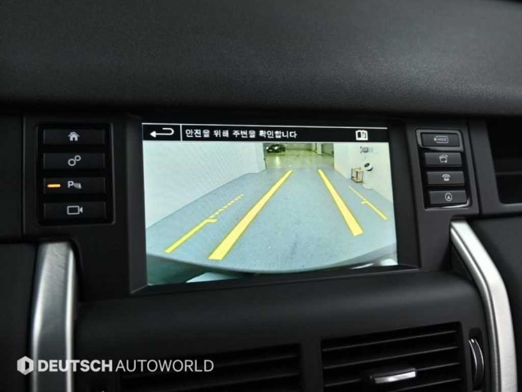 랜드로버 디스커버리 스포츠 2.0 TD4 HSE 럭셔리 이미지 17