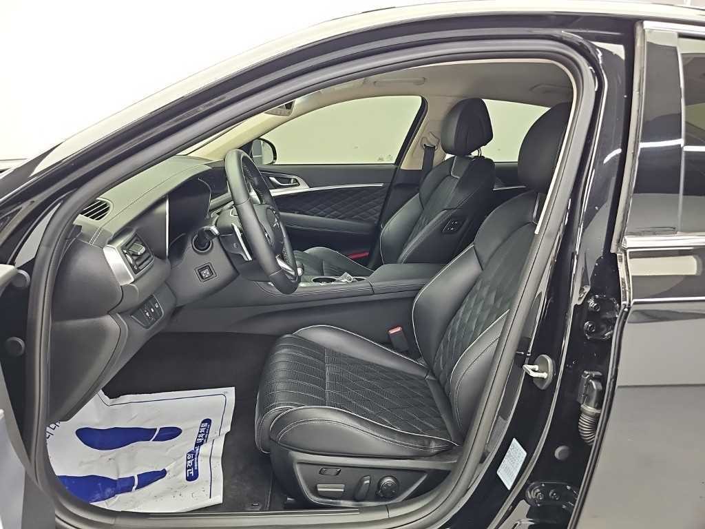 제네시스 G70 더 뉴 G70 가솔린 3.3T 4WD 기본형 이미지 11