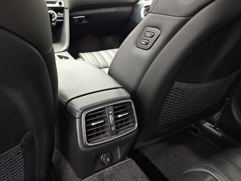 제네시스 G70 더 뉴 G70 가솔린 3.3T 4WD 기본형 이미지 13