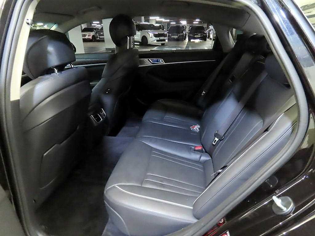제네시스 G80 3.3 GDI AWD 프리미엄 럭셔리 이미지 7