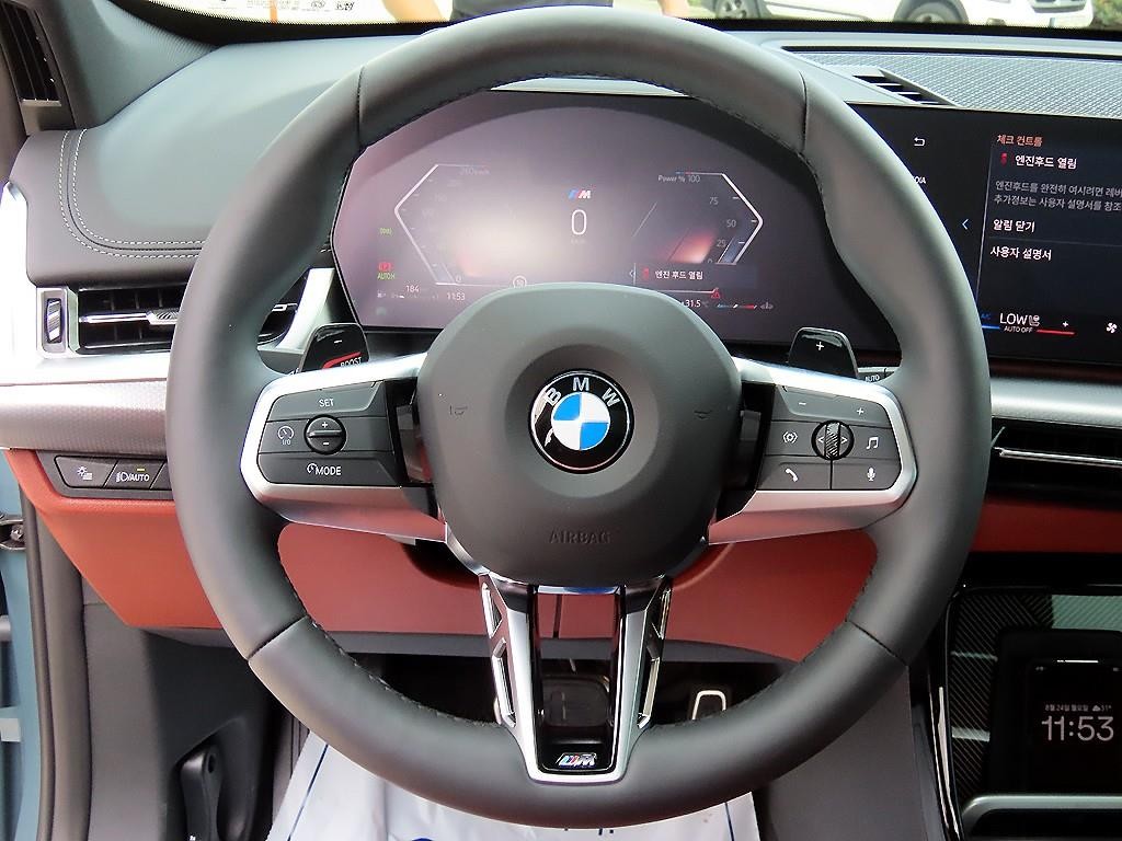 BMW X1 X1 (U11) sDrive 18d M 스포츠 이미지 8