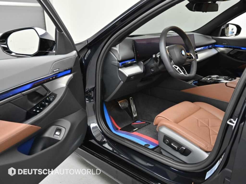 BMW 5시리즈 5시리즈 (G60) 530i xDrive M 스포츠 이미지 11