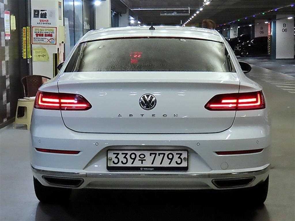 폭스바겐 아테온 2.0 TDI 엘레강스 프레스티지 이미지 5