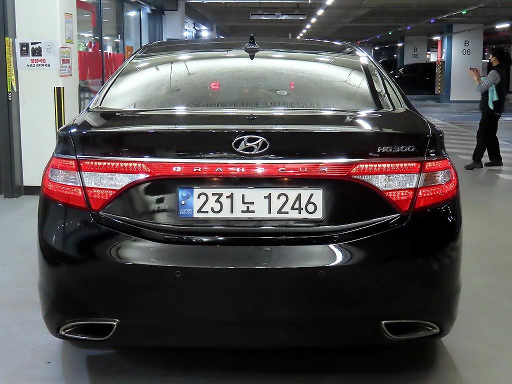 현대 그랜저 그랜저 HG HG300 ROYAL 이미지 5