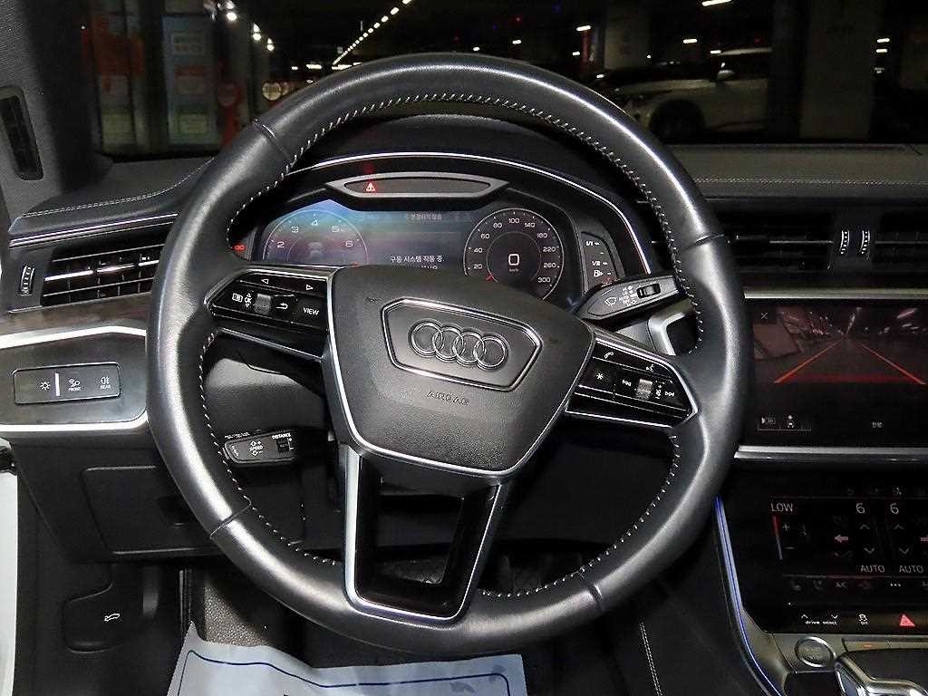 아우디 A7 A7 (4K) 55 TFSI 콰트로 프리미엄 이미지 8