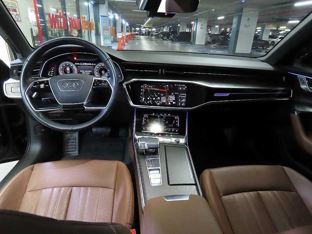 아우디 A6 A6 (C8) 45 TFSI 콰트로 프리미엄 이미지 10