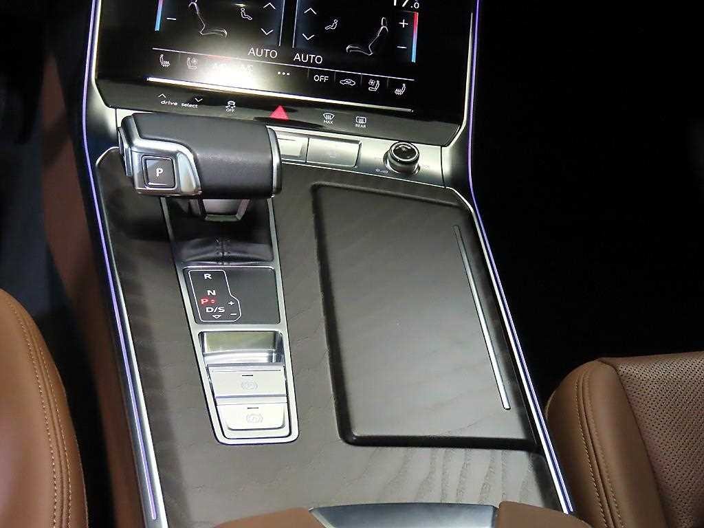 아우디 A6 A6 (C8) 45 TFSI 콰트로 프리미엄 이미지 12