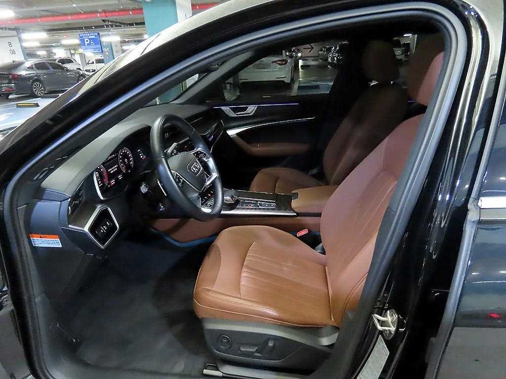 아우디 A6 A6 (C8) 45 TFSI 콰트로 프리미엄 이미지 6