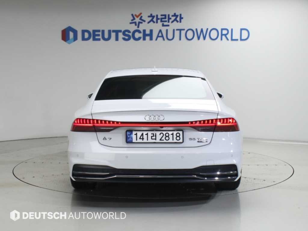 아우디 A7 A7 (4K) 55 TFSI 콰트로 프리미엄 이미지 4